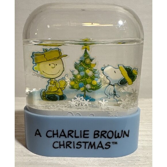 A Charlie Brown Christmas Snow Globe With Snoopy & Charlie - Picture 3 of 9